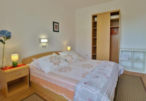  Apartments Eufemija  Раб